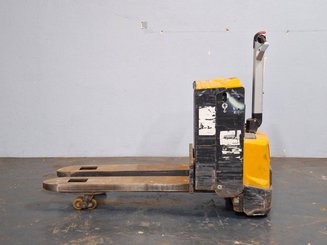 Pedestrian pallet truck Caterpillar NPP20N2E