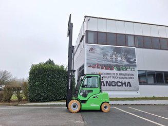 Four wheel front forklift Hangcha XC50i-600 - 8