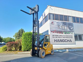 Four wheel front forklift Hangcha XE50i-600