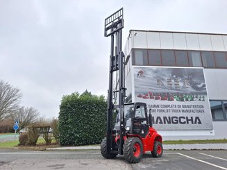All-terrain forklift Hangcha TT30-2
