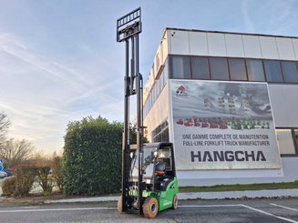 Four wheel front forklift Hangcha XC18i - 6