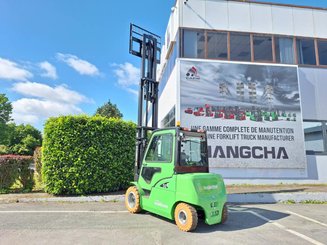 Four wheel front forklift Hangcha XC50i-600 - 10