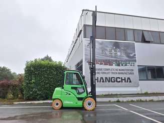 Four wheel front forklift Hangcha XC50i-600 - 9
