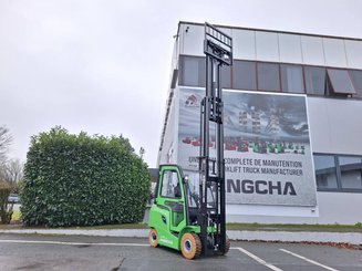 Four wheel front forklift Hangcha AE20Ci