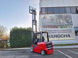Four wheel front forklift Hangcha AE30 - 10
