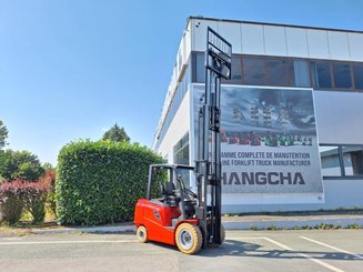 Four wheel front forklift Hangcha AE30 - 7