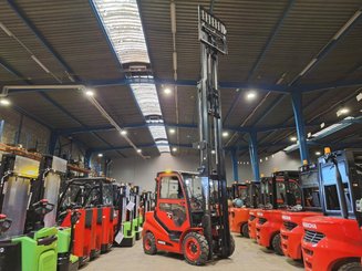 Four wheel front forklift Hangcha XF35D-2 - 7