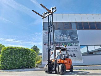 Four wheel front forklift Nissan F04D40Q - 6