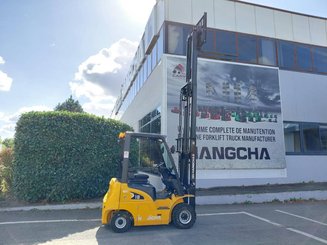 Four wheel front forklift Hangcha XE18i - 9