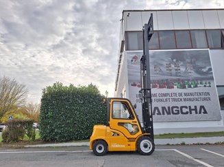 Four wheel front forklift Hangcha XE35i (CPD35-XEY2-SI) - 9