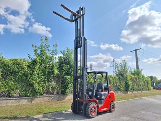 Four wheel front forklift Hangcha XF25G - 7