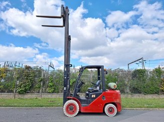 Four wheel front forklift Hangcha XF35G - 6