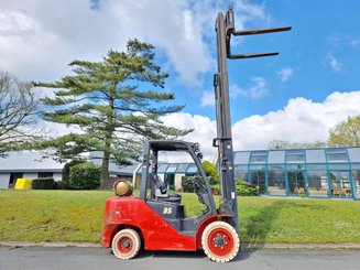 Four wheel front forklift Hangcha CPYD35