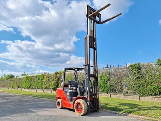 Four wheel front forklift Hangcha CPYD35