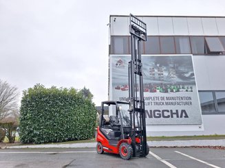 Four wheel front forklift Hangcha XF18G-2 - 7