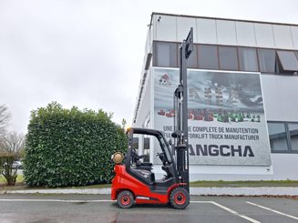 Four wheel front forklift Hangcha XF18G-2 - 9