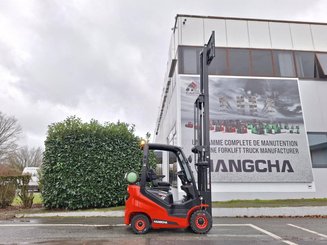 Four wheel front forklift Hangcha XF18G-2 - 9