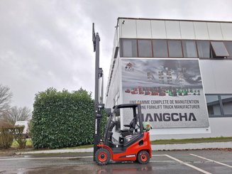 Four wheel front forklift Hangcha XF18G-2 - 8