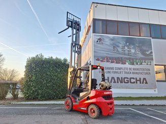 Four wheel front forklift Hangcha XF25G-2 - 10