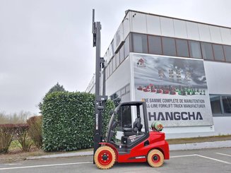 Four wheel front forklift Hangcha XF35G-2