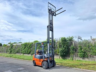 Four wheel front forklift Heli CPYD18 - 7