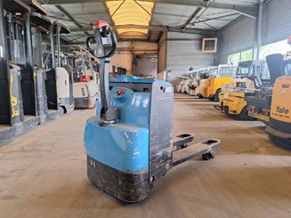 Pedestrian pallet truck Heli CBD20-150