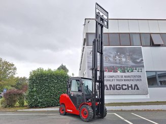 Four wheel front forklift Hangcha XF55D - 7