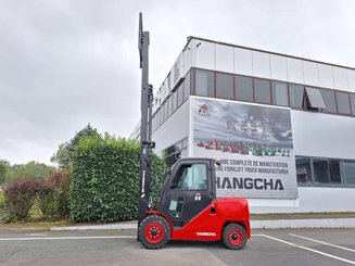 Four wheel front forklift Hangcha XF55D - 8
