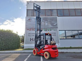 Four wheel front forklift Hangcha XF35G-2