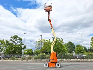 Articulated boom lift platform JLG E300AJP - 19