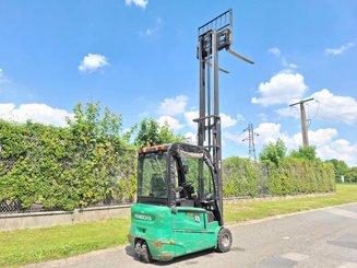 Three wheel front forklift Hangcha A3W20 - 11
