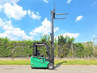 Three wheel front forklift Hangcha A3W20 - 9