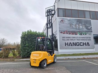Four wheel front forklift Hangcha XE30-i - 11
