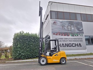 Four wheel front forklift Hangcha XE30-i - 8
