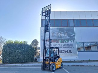 Four wheel front forklift Hangcha XE35-i - 6