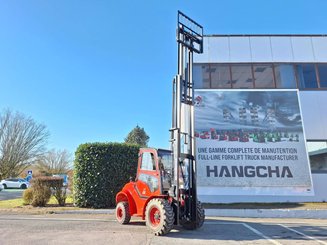 All-terrain forklift Hangcha TT30-2