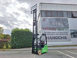 Three wheel front forklift Hangcha XC3-18i (CPDS18-XCC2G-SI)