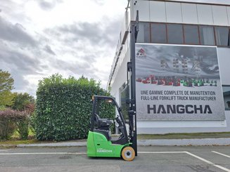 Three wheel front forklift Hangcha XC3-18i (CPDS18-XCC2G-SI)