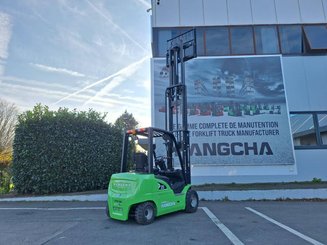 Four wheel front forklift Hangcha XC35i