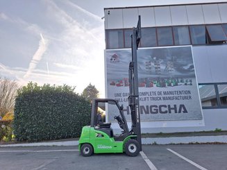 Four wheel front forklift Hangcha XC35i