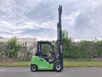 Four wheel front forklift Hangcha XC35i