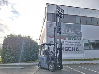 Four wheel front forklift Hangcha AE15 - 7