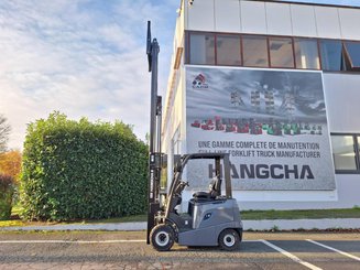 Four wheel front forklift Hangcha AE15 - 8