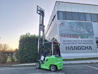 Four wheel front forklift Hangcha AE20Ci - 10