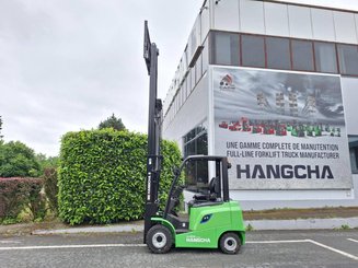 Four wheel front forklift Hangcha AE25-I