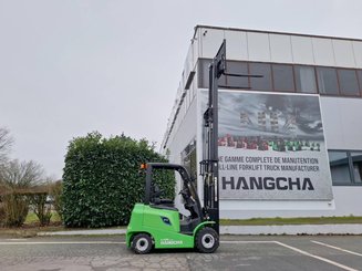 Four wheel front forklift Hangcha AE25-I - 9