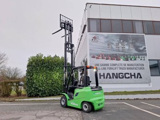 Four wheel front forklift Hangcha AE25-I - 10