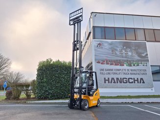 Four wheel front forklift Hangcha XE20Ci