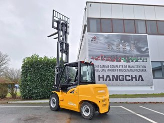Four wheel front forklift Hangcha XE50i-600
