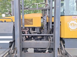 Multidirectional sideloader Combilift C8000-15